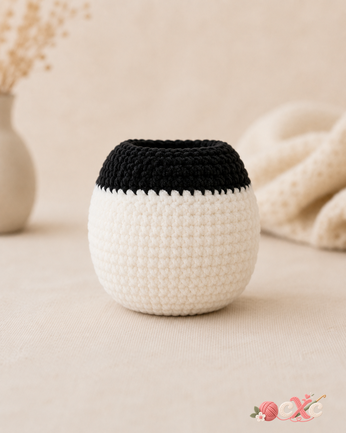 Black and white panda amigurumi crochet body